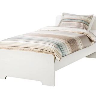 IKEA ASKVOLL ベッド（HÖVÅGマットレス付）
