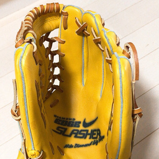 【新品未使用】硬式 野球 グローブ 右きき用 NIKEの画像