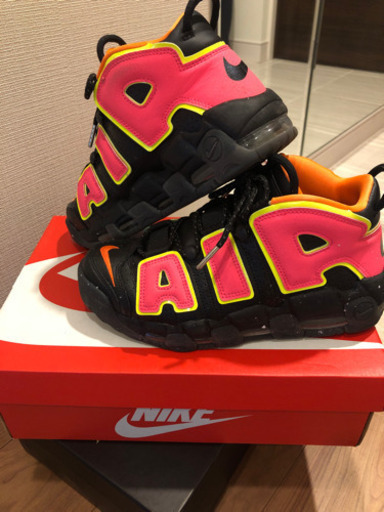 Nike air more uptempoスニーカー