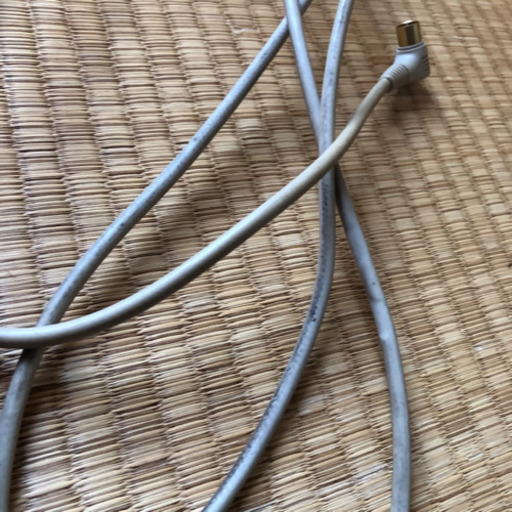 テレビ　TOSHIBA REGZA 32インチ　