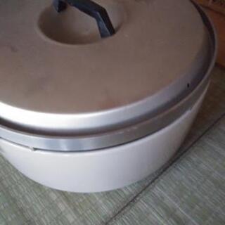 業務用炊飯鍋の画像