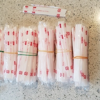 ヤクルトに付いてきたストロー