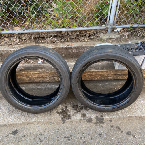 中古　タイヤ　225/45R18 レグノ　REGNO ブリヂストン