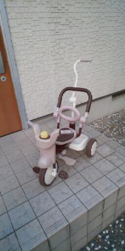 三輪車