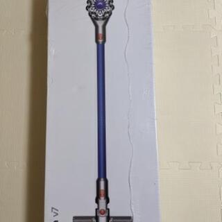 Dyson ダイソン v7 掃除機 SV11FFOLB

    