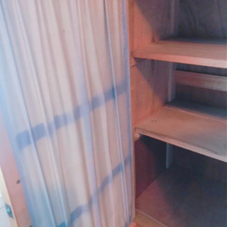 アンティークチェストの画像