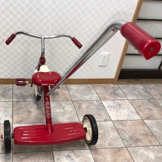 激安値引き中‼️【福岡市城南区東油山】ほぼ新品　あまり乗る事なく押し入れ保管 玩具 遊具 おもちゃ 大人気 可愛い  三輪車  アンティーク風　コンランショップで購入の画像