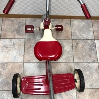 激安値引き中‼️【福岡市城南区東油山】ほぼ新品　あまり乗る事なく押し入れ保管 玩具 遊具 おもちゃ 大人気 可愛い  三輪車  アンティーク風　コンランショップで購入の画像