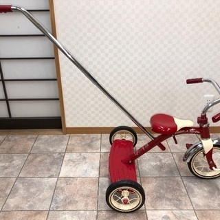 激安値引き中‼️【福岡市城南区東油山】ほぼ新品　あまり乗る事なく押し入れ保管 玩具 遊具 おもちゃ 大人気 可愛い  三輪車  アンティーク風　コンランショップで購入の画像