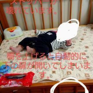ベビーベッド