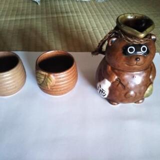 たぬきの徳利とお猪口