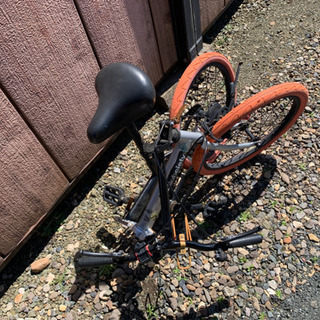 折りたたみ自転車の画像