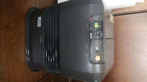 三菱ファンヒーター　石油ストーブ