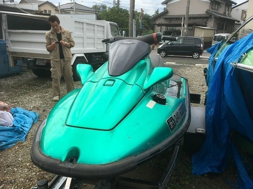 ボートトレーラ【水上バイクおまけで付けます。】