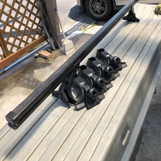 【再値下げ】　スーリー製　足6組　バー２本の画像