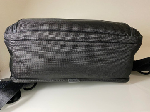 tumi スリムバックパック　
