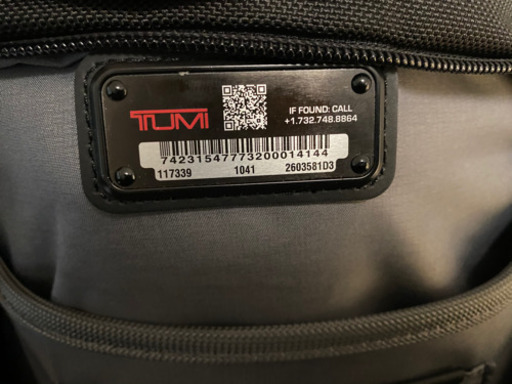 tumi スリムバックパック