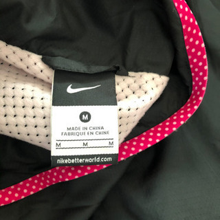 ナイキ　ウィンドブレーカー　美品の画像