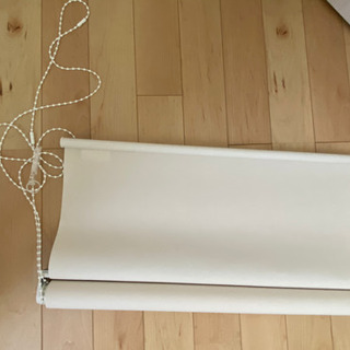 アイボリー　ロールカーテンの画像