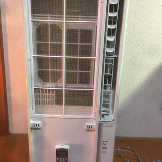 ルームエアコン　CW-F1617 窓掛けタイプの画像