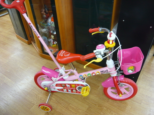 12インチ 子供用自転車 ハローキティ 舵取り・補助輪付き ピンク　西岡店