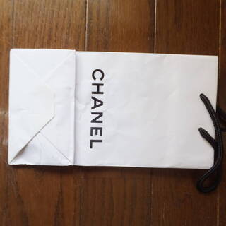 シャネルCHANEL　ショッピングバッグ 紙バッグ 白 USED品の画像