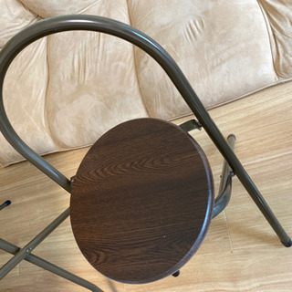 折りたたみテーブル、イスの画像