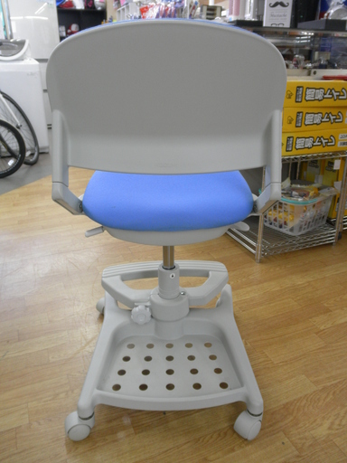 コイズミ　学習椅子　ハイブリッドチェア　水色　昇降式　イス　チェア　札幌　西岡店