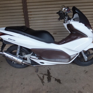 タイ　ホンダ　PCX125CC　整備済み　外装新品交換　リアタイヤ新品交換の画像