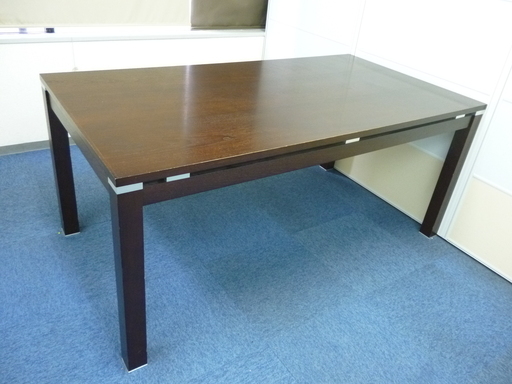 木製テーブル　幅1500　奥行900　高さ750　中古　モデルルーム利用品