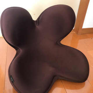 Style 骨盤サポートチェアの画像