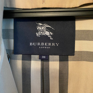 Burberry コートの画像