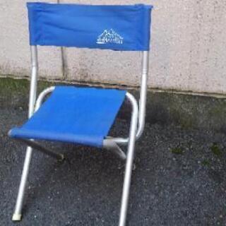 【売却済み】【値下げ】折り畳みテーブル！キャンプやアウトドアに活躍！の画像