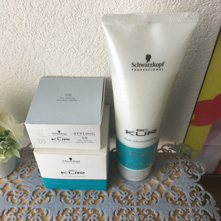 サロンのケアをご自宅でも❣️Schwarzkopfのヘアケア3点...