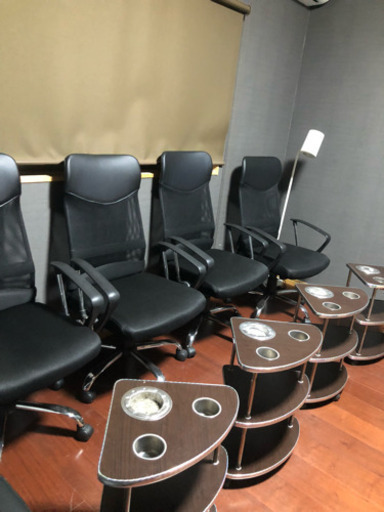 全自動麻雀卓などに イス、テーブルセット