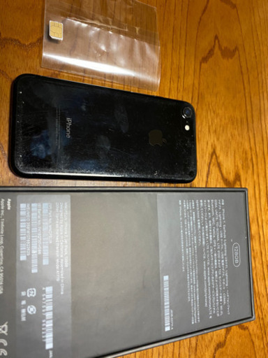 iPhone7 ブラック　128GB au