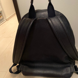 ANYA HINDMARCH本革バックの画像