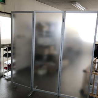 パーティション　オフィス家具　オフィス用品　事務用品