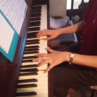 歌とジャズピアノの音楽教室