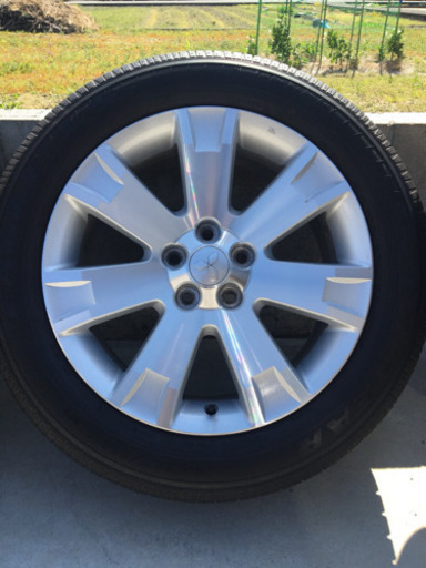 デリカD5  純正ホイール　18インチ　タイヤ2017年32週　4本セット