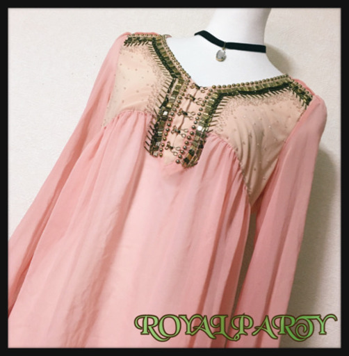 ご購入者様決定【 PARTY】チュニックワンピースブラウスふんわりきらきらスタッズ