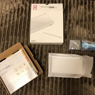 新品同 ニンテンドー DS Lite 本体 箱説明書付 ホワイト Nintendo