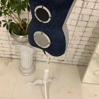 ジーンズ　スピーカー　ボディの画像