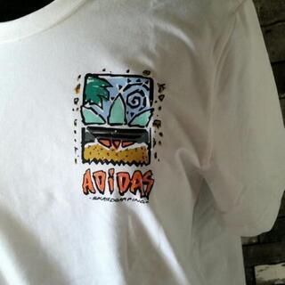 Tシャツ　アディダスオリジナルス　海外購入の画像