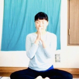 いつでもどこでも誰でもオンラインでヨガYOGAの画像