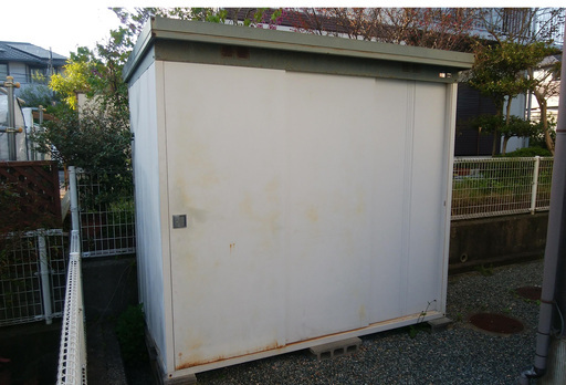 《神戸市西区狩場台まで引取限定商品》イナバ物置☆w2300mm xd1560mm xh2000mm早い者勝ち！！
