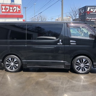 全国自社ローン始めました！！ハイエースバン 車検新規１年付きカスタムデモカー　４WDの画像