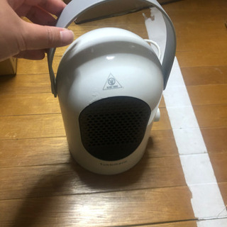 電気セラミック　ファン　ヒーターの画像