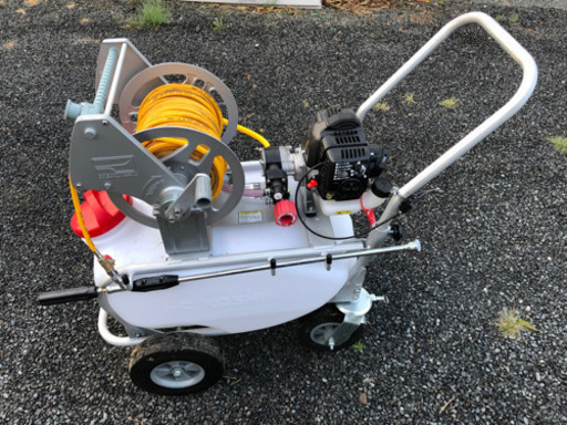 エンジン噴霧器50リットル