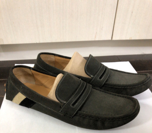 新品靴ZARAドライビングシューズメンズ